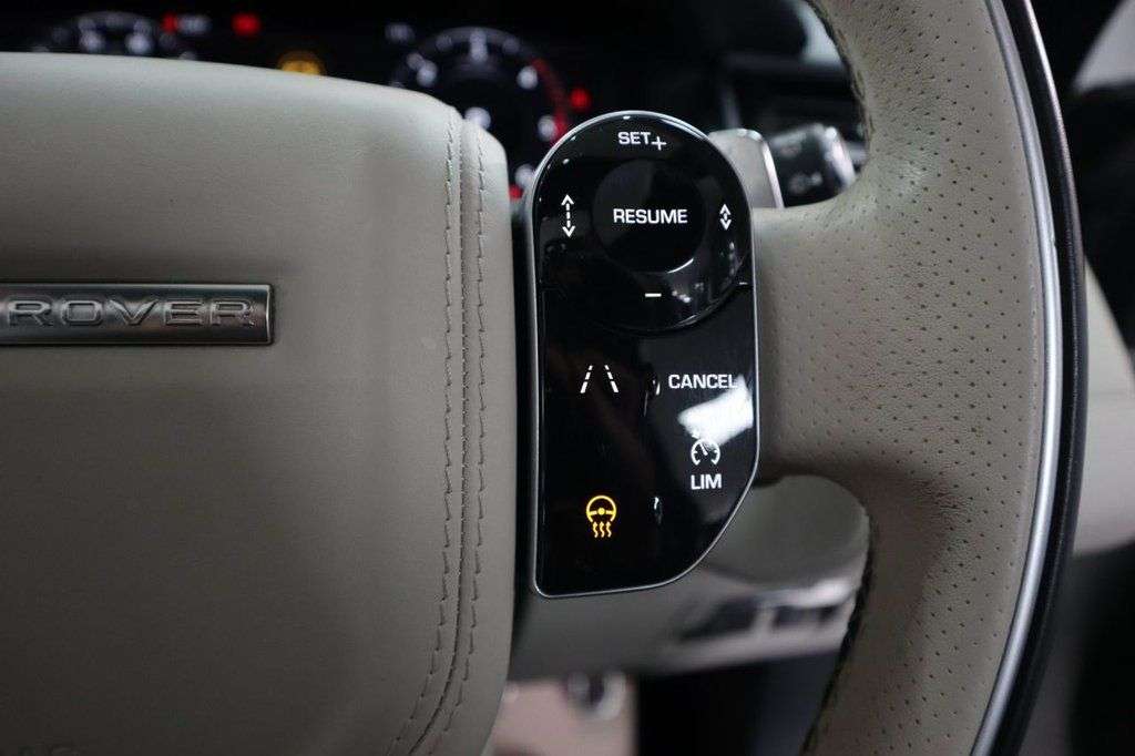 2019 LAND ROVER RANGE ROVER VELAR 2019 LAND ROVER RANGE ROVER VELAR