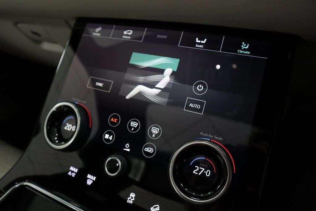 2019 LAND ROVER RANGE ROVER VELAR 2019 LAND ROVER RANGE ROVER VELAR