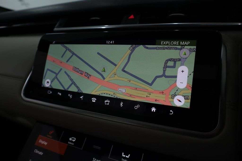 2019 LAND ROVER RANGE ROVER VELAR 2019 LAND ROVER RANGE ROVER VELAR