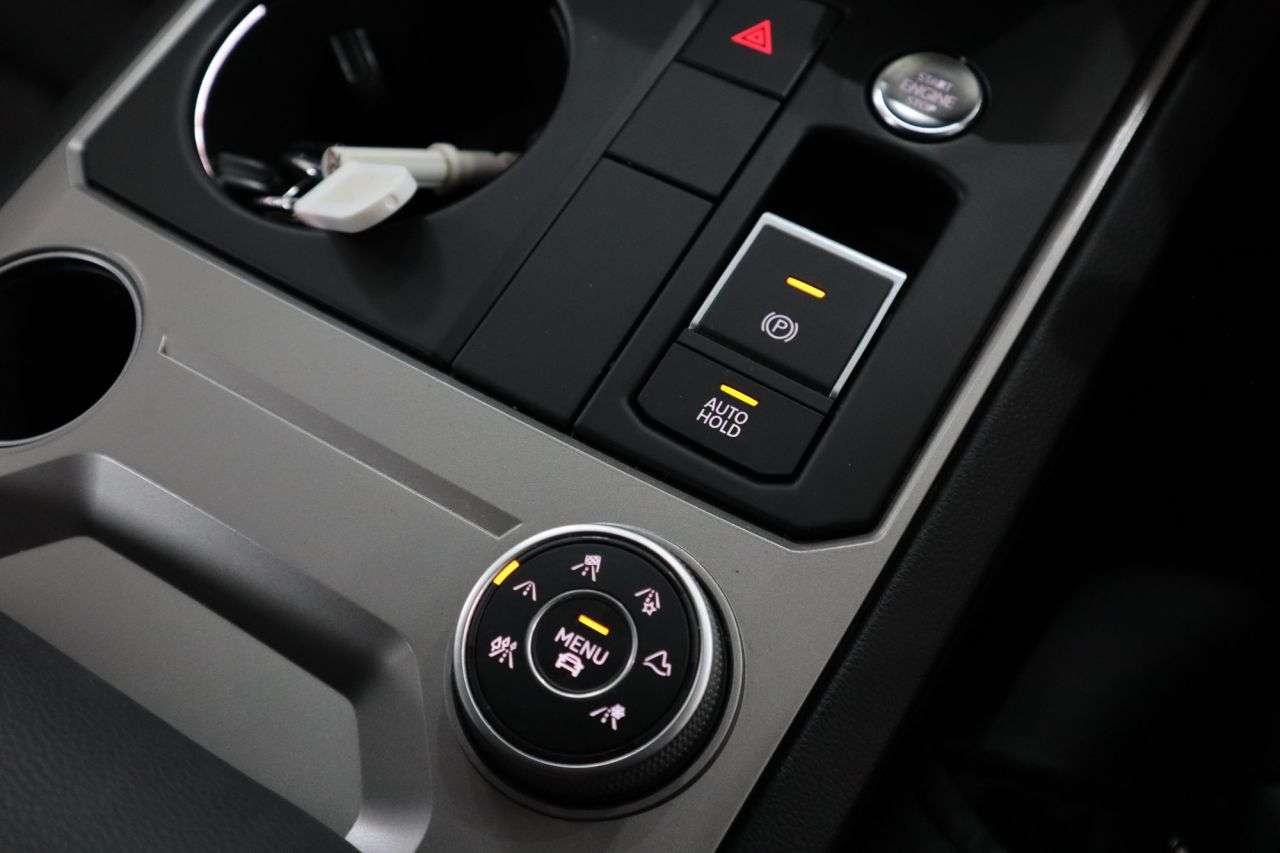 2019 VOLKSWAGEN TOUAREG 2019 VOLKSWAGEN TOUAREG