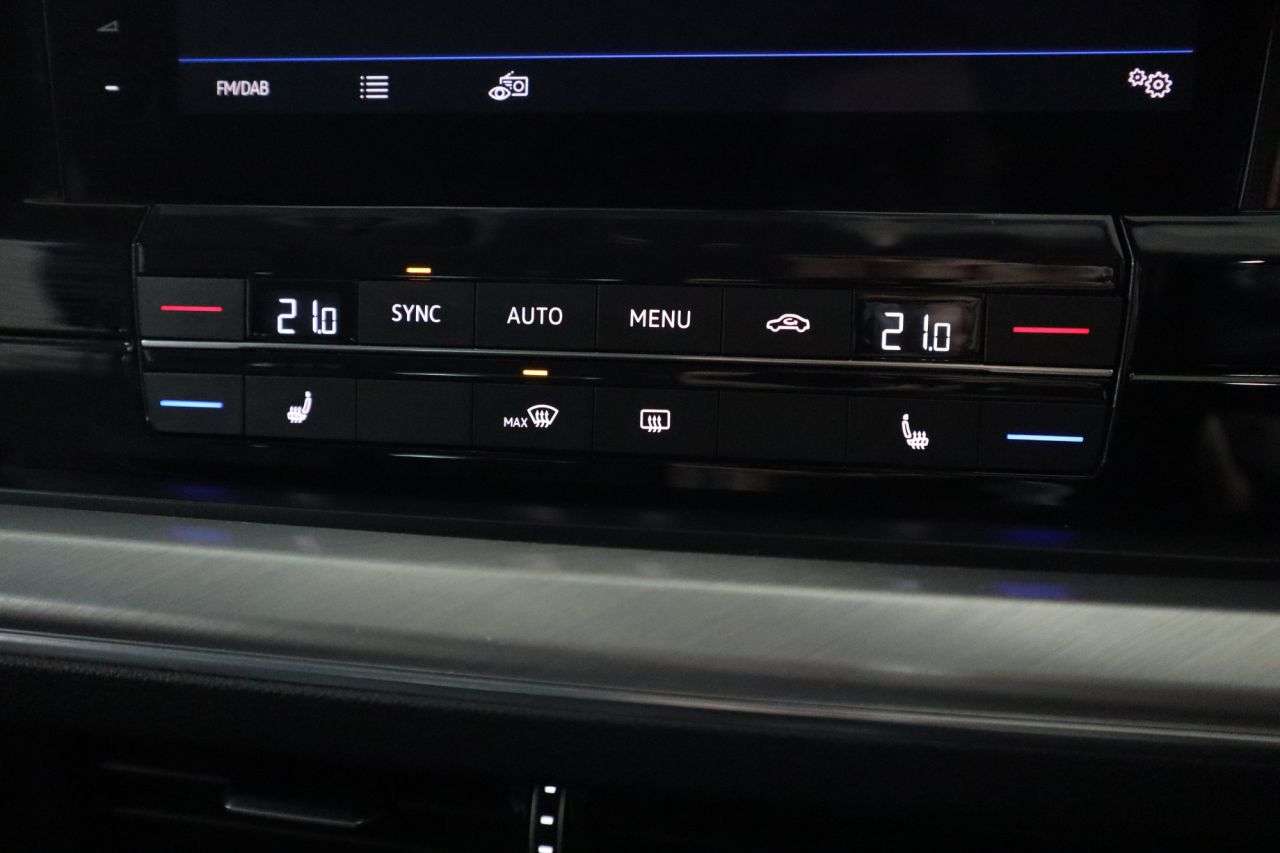 2019 VOLKSWAGEN TOUAREG 2019 VOLKSWAGEN TOUAREG