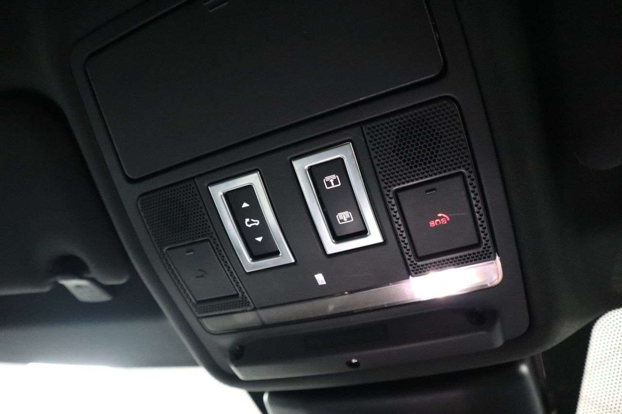 2019 LAND ROVER RANGE ROVER EVOQUE 2019 LAND ROVER RANGE ROVER EVOQUE