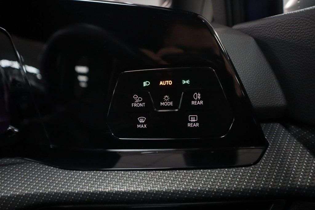 2022 VOLKSWAGEN GOLF 2022 VOLKSWAGEN GOLF