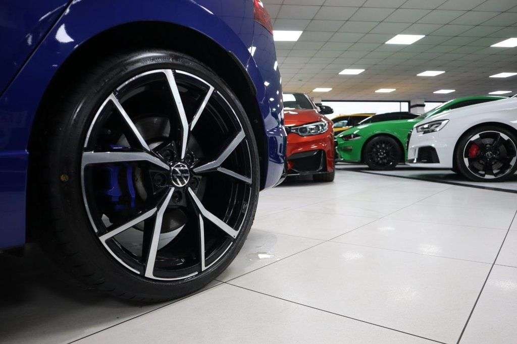 2022 VOLKSWAGEN GOLF 2022 VOLKSWAGEN GOLF