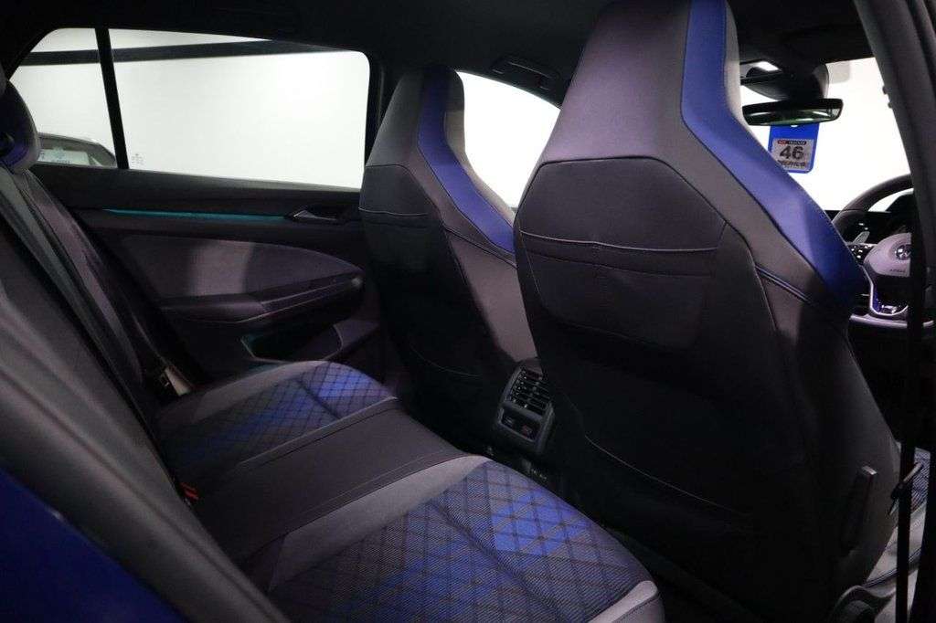 2022 VOLKSWAGEN GOLF 2022 VOLKSWAGEN GOLF