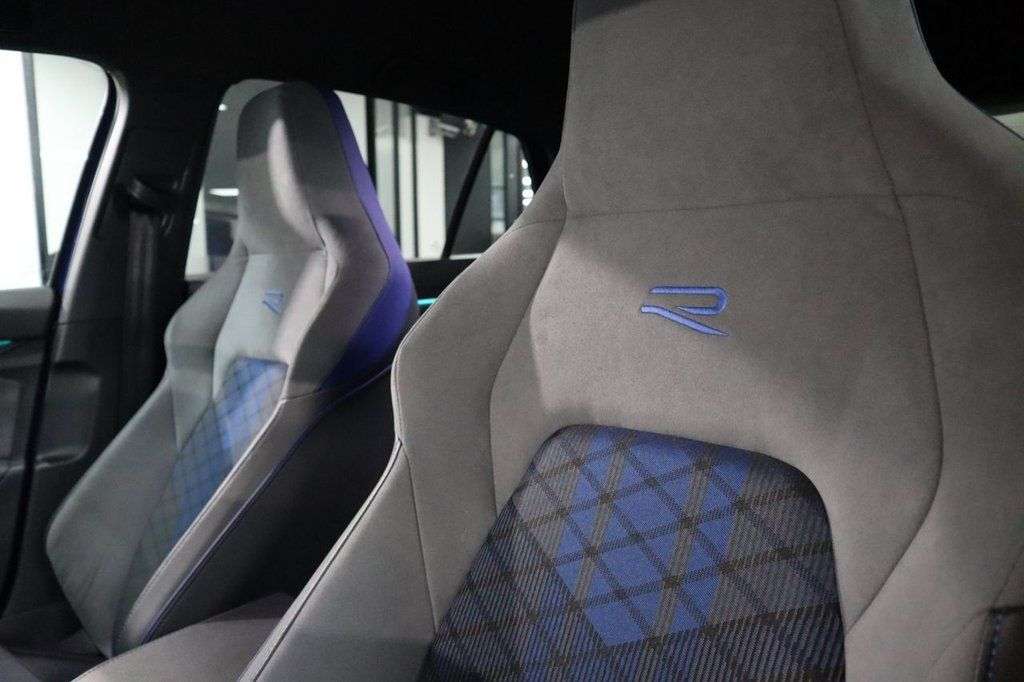 2022 VOLKSWAGEN GOLF 2022 VOLKSWAGEN GOLF