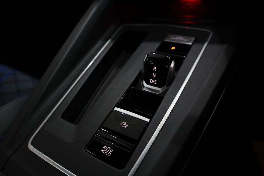 2022 VOLKSWAGEN GOLF 2022 VOLKSWAGEN GOLF