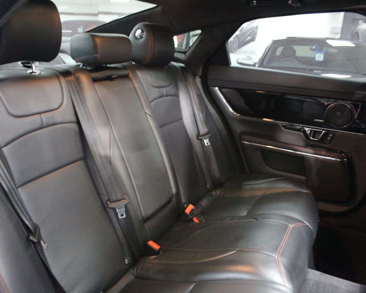 2018 JAGUAR XJ 2018 JAGUAR XJ