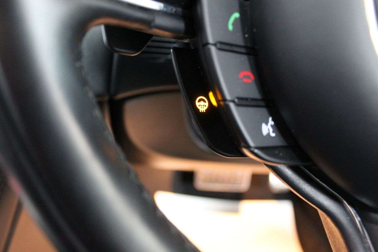 2018 JAGUAR XJ 2018 JAGUAR XJ