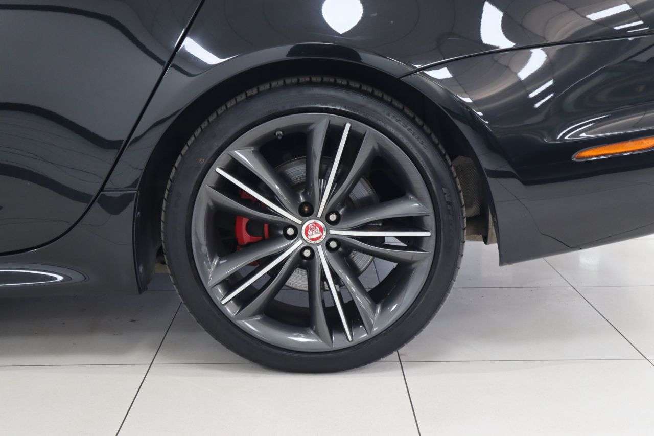 2018 JAGUAR XJ 2018 JAGUAR XJ