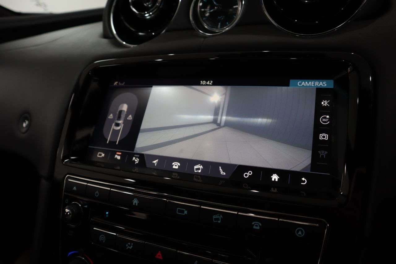 2018 JAGUAR XJ 2018 JAGUAR XJ