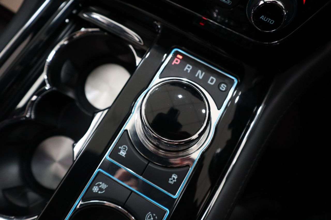 2018 JAGUAR XJ 2018 JAGUAR XJ