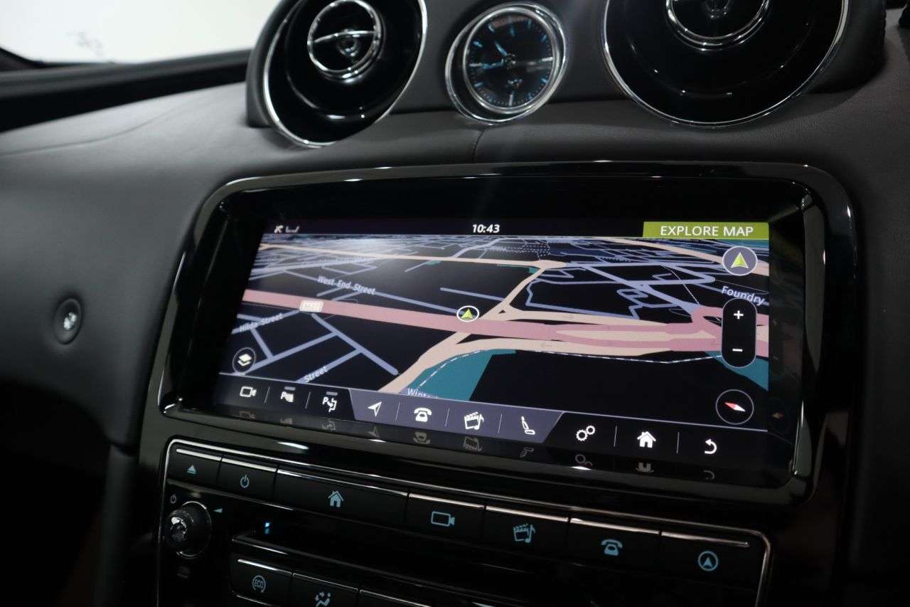 2018 JAGUAR XJ 2018 JAGUAR XJ