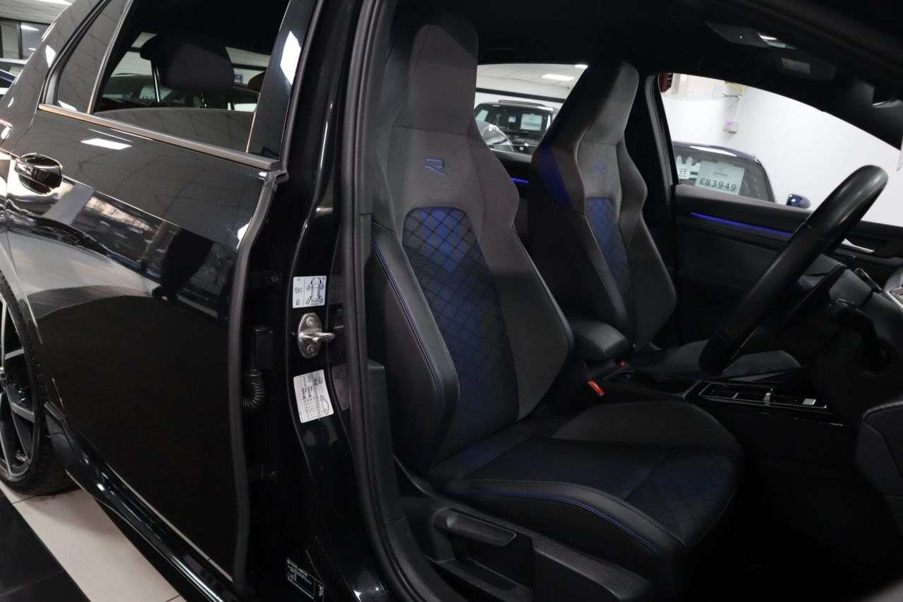 2022 VOLKSWAGEN GOLF 2022 VOLKSWAGEN GOLF