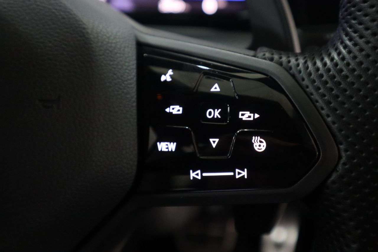 2022 VOLKSWAGEN GOLF 2022 VOLKSWAGEN GOLF