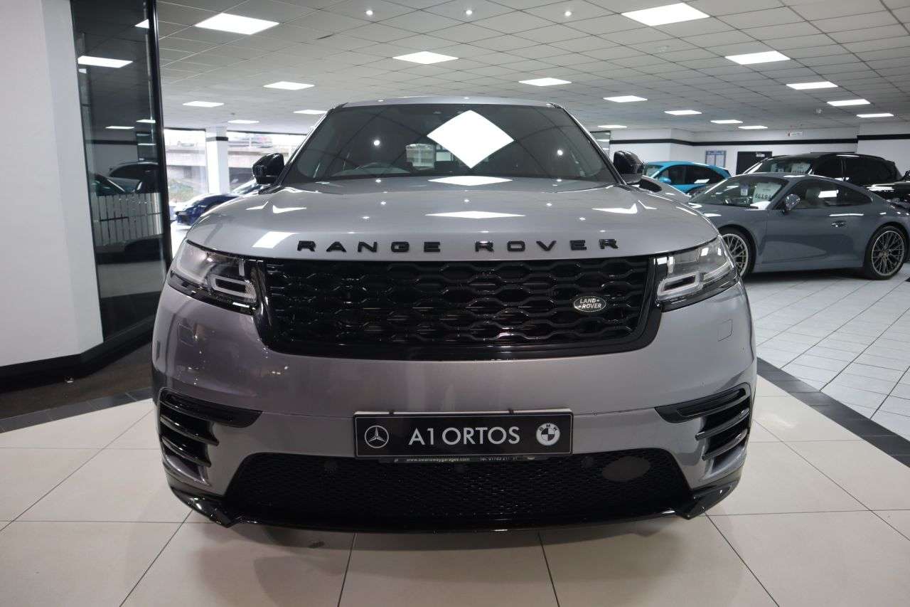 A 2019 LAND ROVER RANGE ROVER VELAR 3.0 D300 R-Dynamic HSE SUV 5dr Diesel Auto 4WD Euro 6 (s/s) (300 ps) LAND R A 2019 LAND ROVER RANGE ROVER VELAR 3.0 D300 R-Dynamic HSE SUV 5dr Diesel Auto 4WD Euro 6 (s/s) (300 ps) LAND R