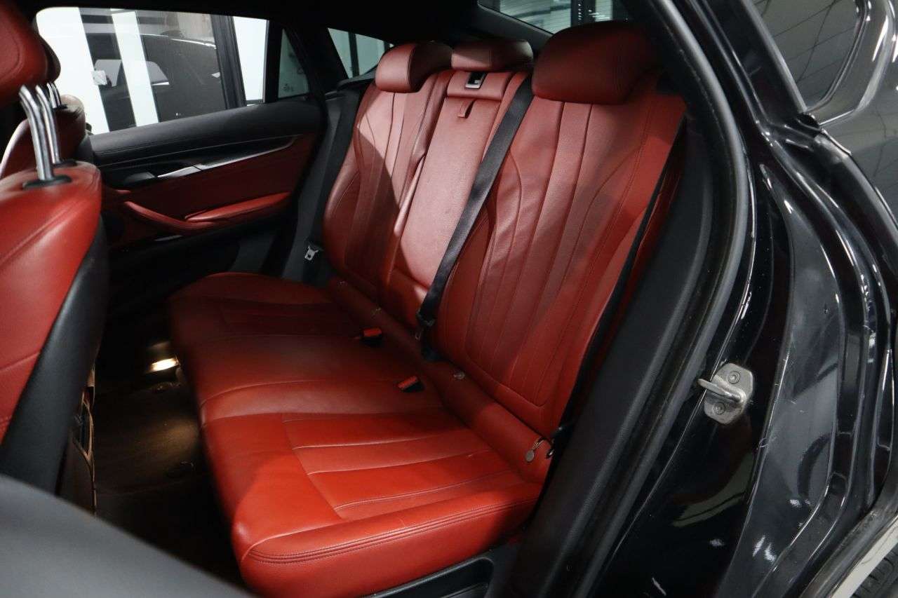 2015 BMW X6 2015 BMW X6