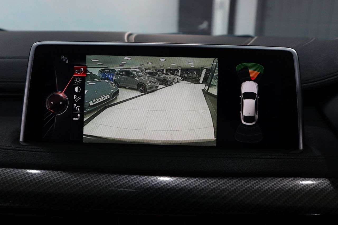 2015 BMW X6 2015 BMW X6