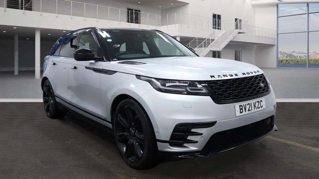 A 2021 LAND ROVER RANGE ROVER VELAR 2.0 D200 MHEV R-Dynamic HSE SUV 5dr Diesel Auto 4WD Euro 6 (s/s) (204 ps) O A 2021 LAND ROVER RANGE ROVER VELAR 2.0 D200 MHEV R-Dynamic HSE SUV 5dr Diesel Auto 4WD Euro 6 (s/s) (204 ps) O
