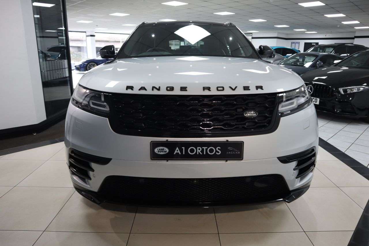 A 2021 LAND ROVER RANGE ROVER VELAR 2.0 D200 MHEV R-Dynamic HSE SUV 5dr Diesel Auto 4WD Euro 6 (s/s) (204 ps) O A 2021 LAND ROVER RANGE ROVER VELAR 2.0 D200 MHEV R-Dynamic HSE SUV 5dr Diesel Auto 4WD Euro 6 (s/s) (204 ps) O
