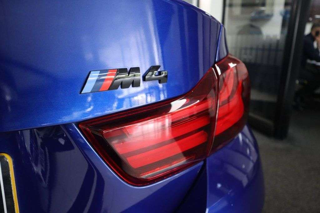 2020 BMW M4 2020 BMW M4