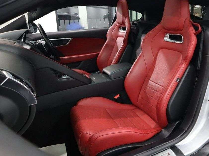 2019 JAGUAR F-TYPE 2019 JAGUAR F-TYPE