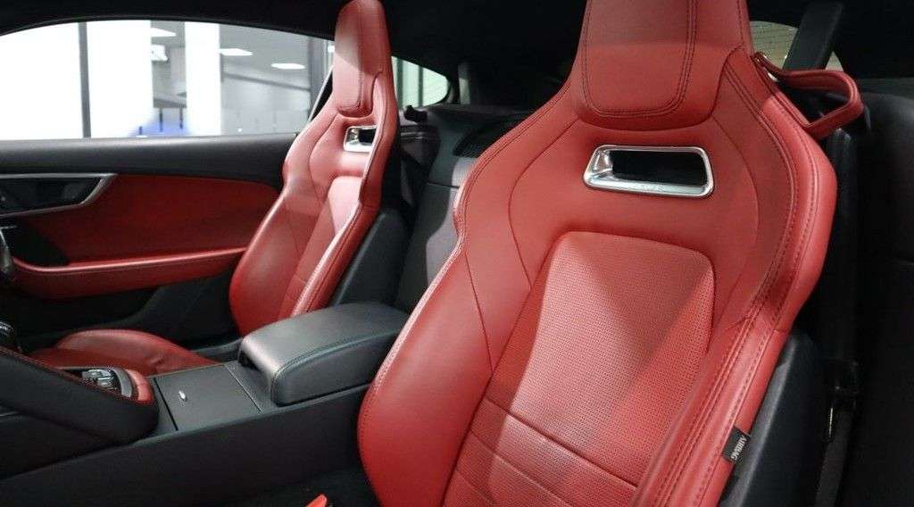 2019 JAGUAR F-TYPE 2019 JAGUAR F-TYPE