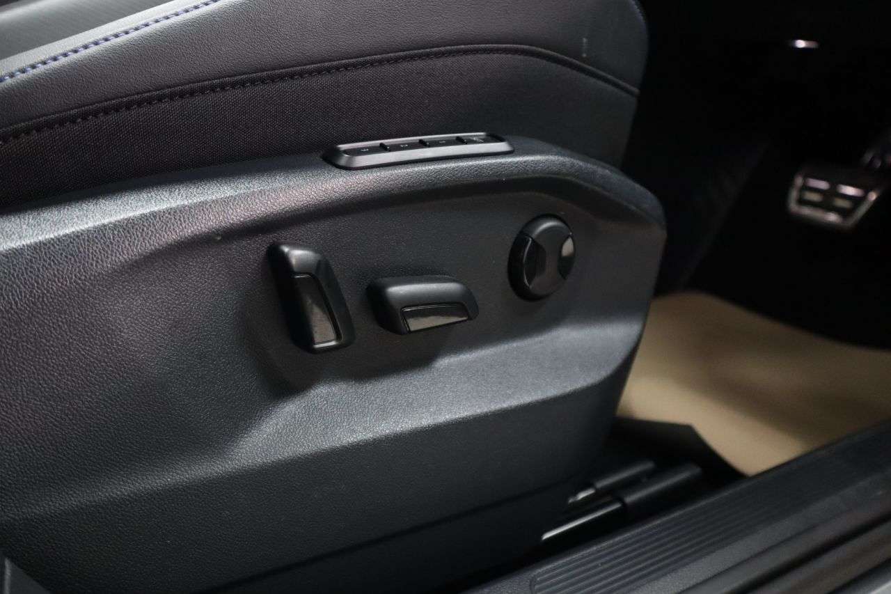 2023 VOLKSWAGEN T-ROC 2023 VOLKSWAGEN T-ROC