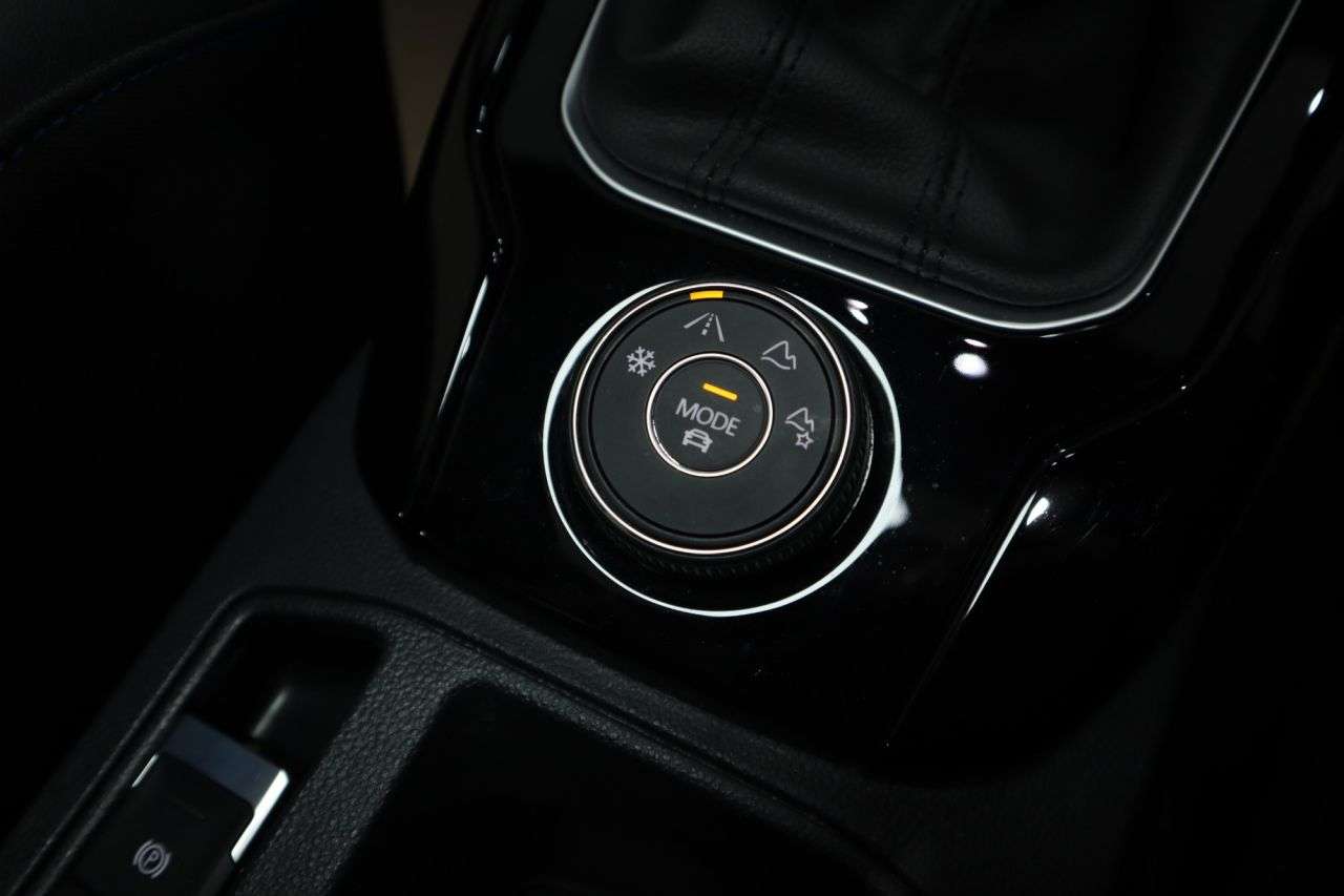 2023 VOLKSWAGEN T-ROC 2023 VOLKSWAGEN T-ROC