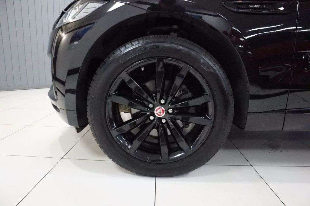 2019 JAGUAR F-PACE 2019 JAGUAR F-PACE