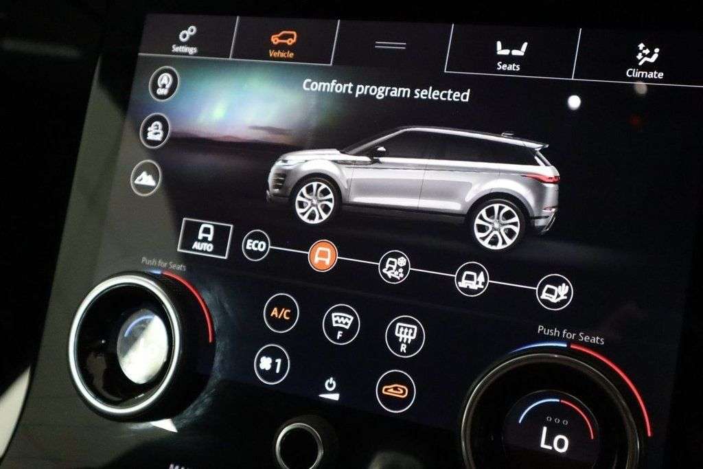 2019 LAND ROVER RANGE ROVER EVOQUE 2019 LAND ROVER RANGE ROVER EVOQUE