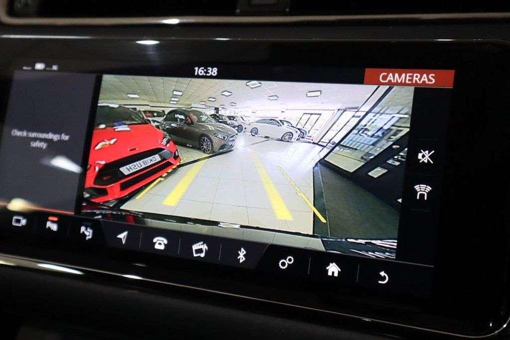 2019 LAND ROVER RANGE ROVER EVOQUE 2019 LAND ROVER RANGE ROVER EVOQUE