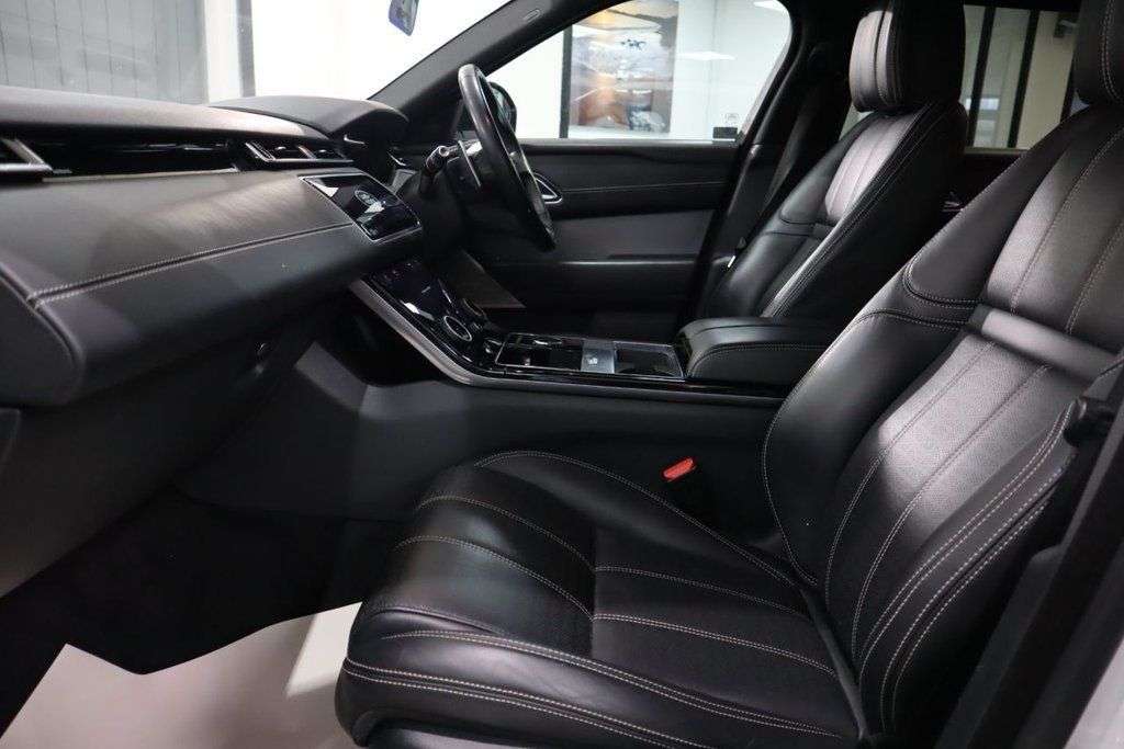 2019 LAND ROVER RANGE ROVER VELAR 2019 LAND ROVER RANGE ROVER VELAR