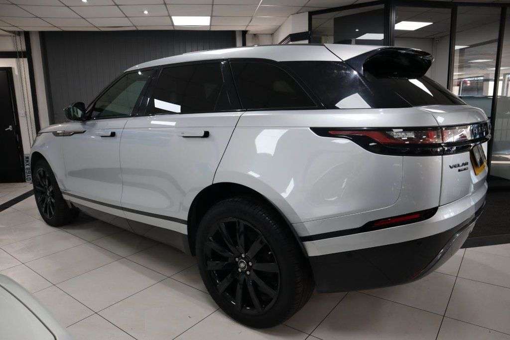 2019 LAND ROVER RANGE ROVER VELAR 2019 LAND ROVER RANGE ROVER VELAR