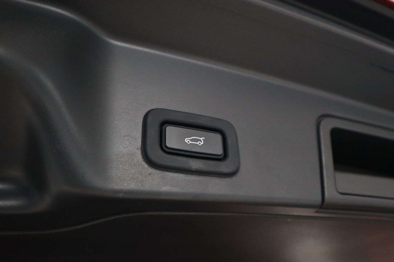 2020 LAND ROVER RANGE ROVER EVOQUE 2020 LAND ROVER RANGE ROVER EVOQUE