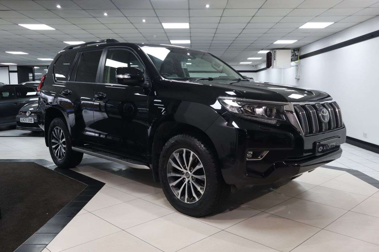 A 2019 TOYOTA LAND CRUISER 2.8D Icon SUV 5dr Diesel Auto 4WD Euro 6 (7 Seat) (177 ps) 1 FORMER KEEPER A 2019 TOYOTA LAND CRUISER 2.8D Icon SUV 5dr Diesel Auto 4WD Euro 6 (7 Seat) (177 ps) 1 FORMER KEEPER