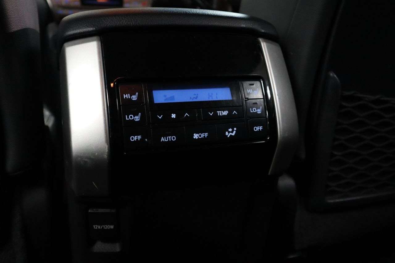 2019 TOYOTA LAND CRUISER 2019 TOYOTA LAND CRUISER