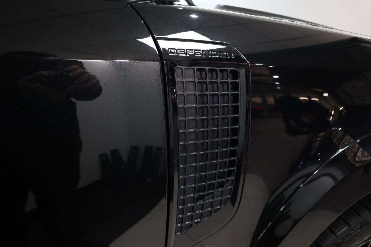 2022 LAND ROVER DEFENDER 2022 LAND ROVER DEFENDER