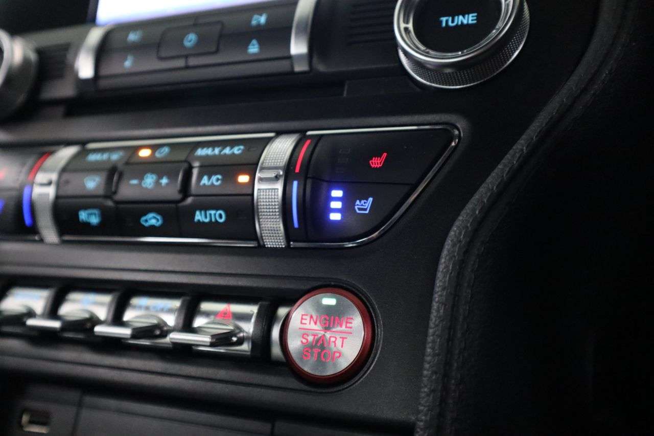 A 2019 FORD MUSTANG 2.3T EcoBoost Fastback 2dr Petrol SelShift Euro 6 (290 ps) RARE KONA BLUE M A 2019 FORD MUSTANG 2.3T EcoBoost Fastback 2dr Petrol SelShift Euro 6 (290 ps) RARE KONA BLUE M