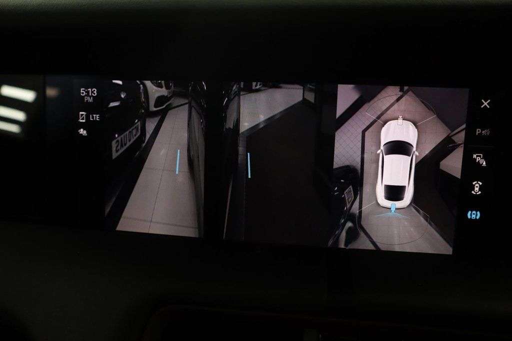 2023 PORSCHE TAYCAN 2023 PORSCHE TAYCAN