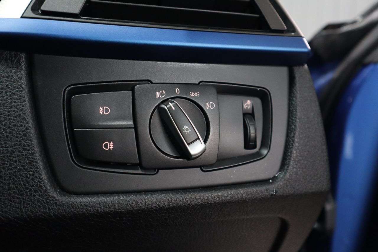 2012 BMW 3 SERIES 2012 BMW 3 SERIES