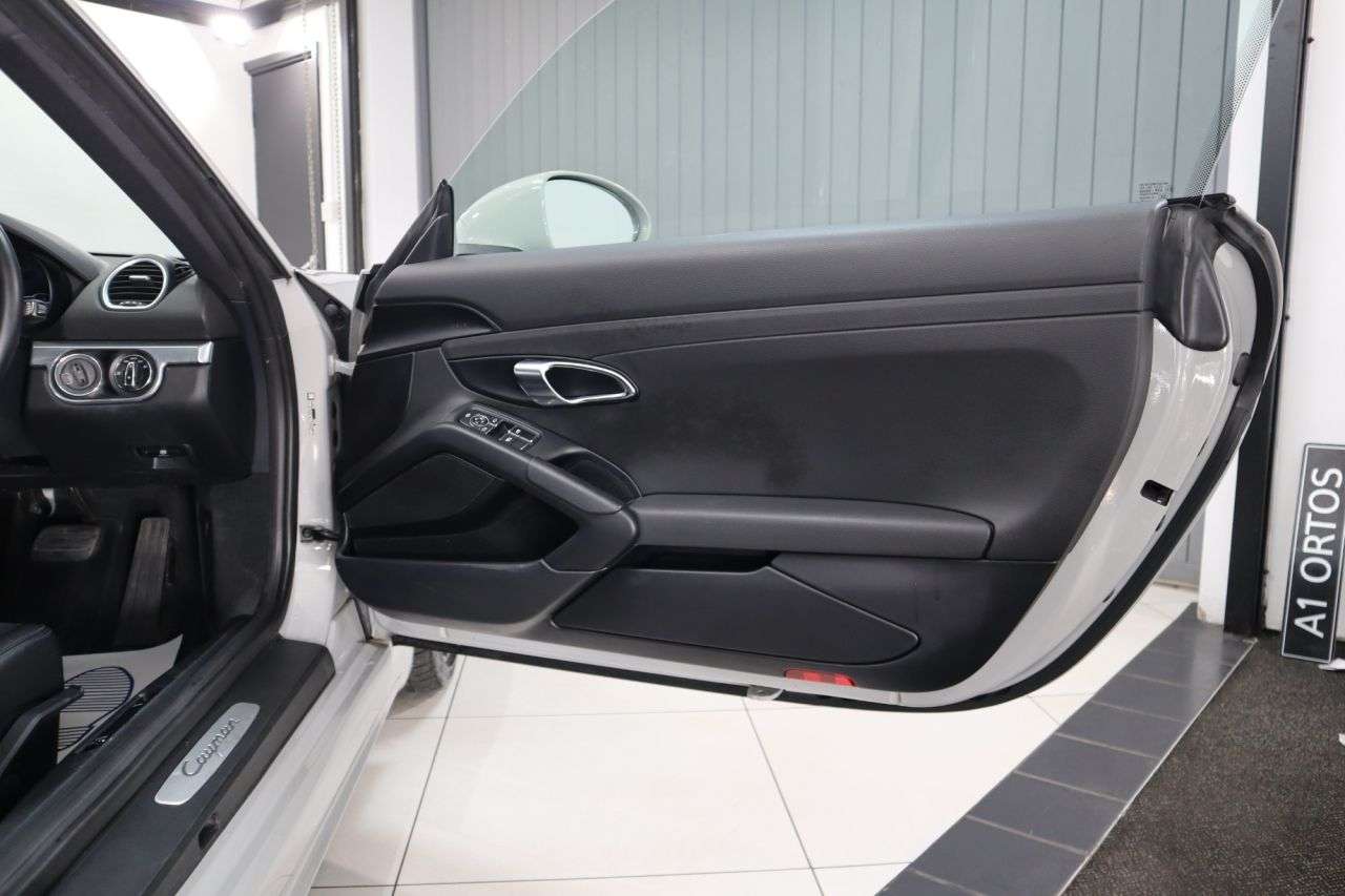 2019 PORSCHE 718 CAYMAN 2019 PORSCHE 718 CAYMAN