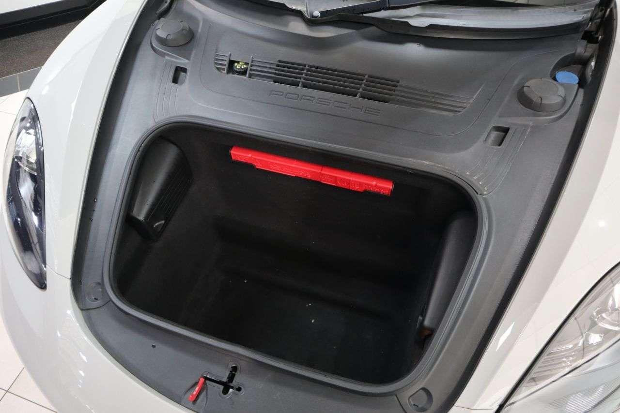 2019 PORSCHE 718 CAYMAN 2019 PORSCHE 718 CAYMAN