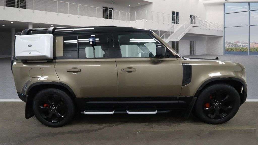 2023 LAND ROVER DEFENDER 2023 LAND ROVER DEFENDER