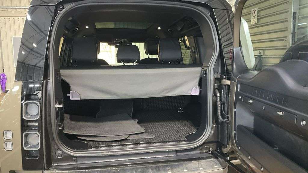 2023 LAND ROVER DEFENDER 2023 LAND ROVER DEFENDER