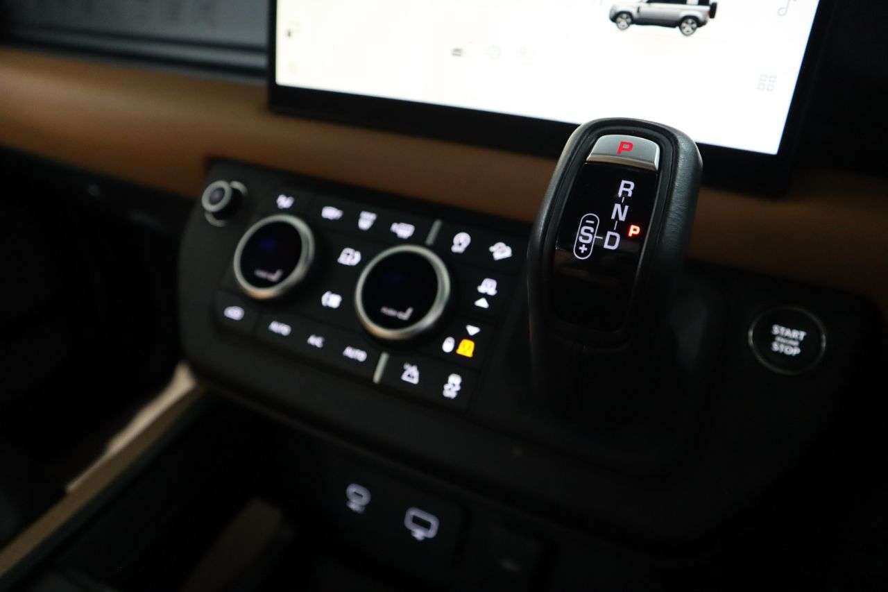 2023 LAND ROVER DEFENDER 2023 LAND ROVER DEFENDER