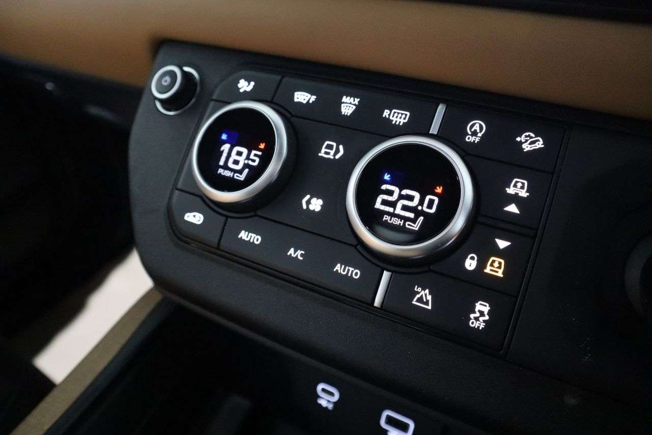 2023 LAND ROVER DEFENDER 2023 LAND ROVER DEFENDER