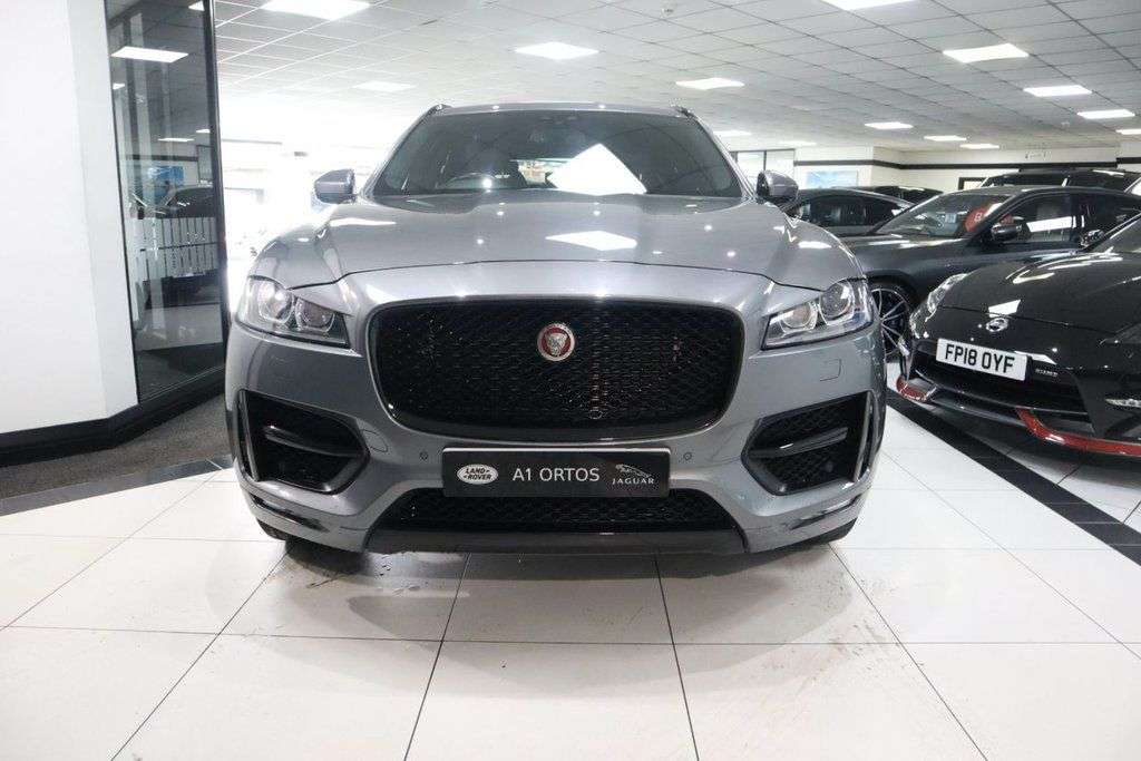 A 2019 JAGUAR F-PACE 2.0 D180 R-Sport SUV 5dr Diesel Auto AWD Euro 6 (s/s) (180 ps) STUNNING JAG A 2019 JAGUAR F-PACE 2.0 D180 R-Sport SUV 5dr Diesel Auto AWD Euro 6 (s/s) (180 ps) STUNNING JAG