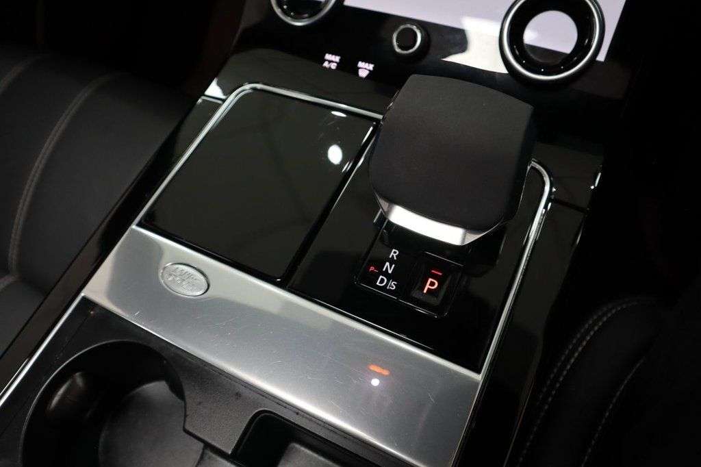 2021 LAND ROVER RANGE ROVER VELAR 2021 LAND ROVER RANGE ROVER VELAR