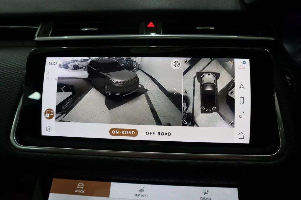 2021 LAND ROVER RANGE ROVER VELAR 2021 LAND ROVER RANGE ROVER VELAR